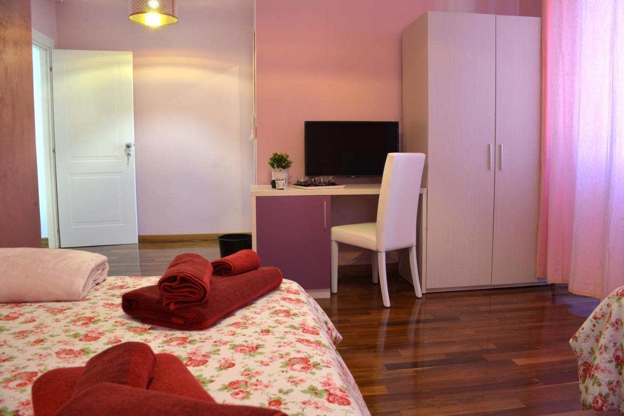 Sophie'S Choice 2 A San Pietro Hotel Rome Bagian luar foto